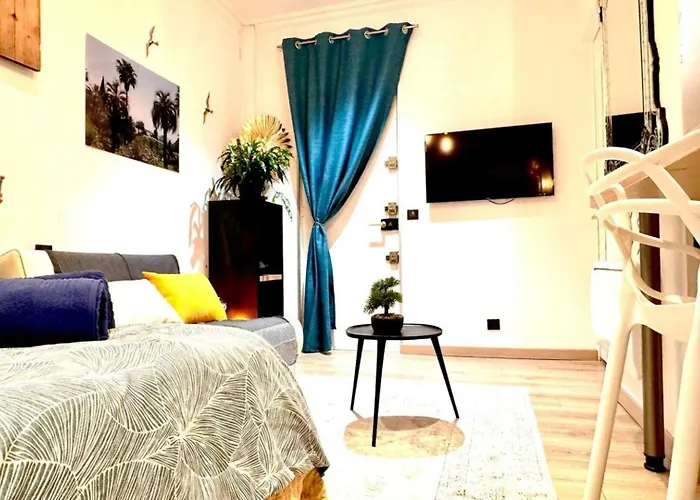 Daire Studiocalifornia-parking-plages 15 Min Walk Cannes