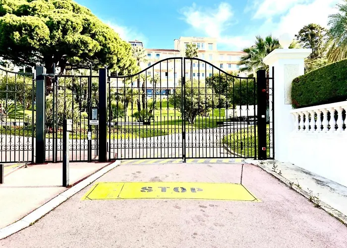 Studiocalifornia-parking-plages 15 Min Walk *
